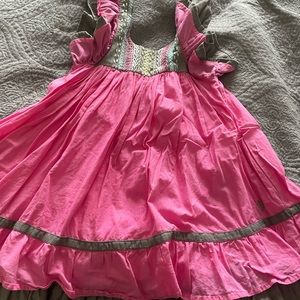 Well Dressed Wolf size 6